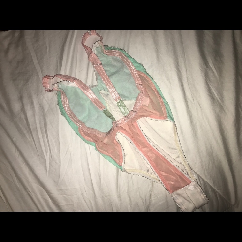 Solstice Intimates Rare Body Suit - Picture 3 of 5